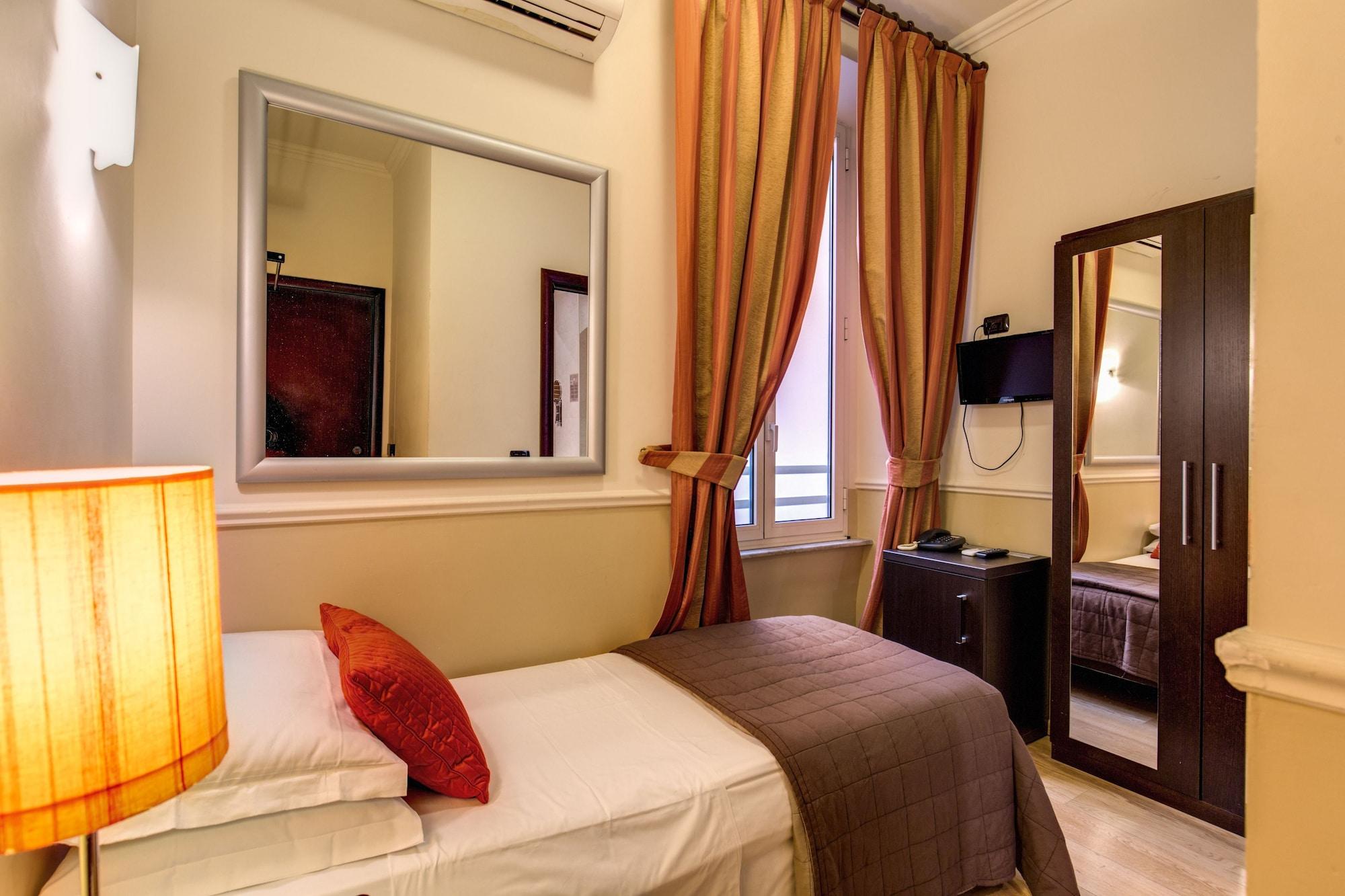 Hotel Everest Inn Rome Bagian luar foto