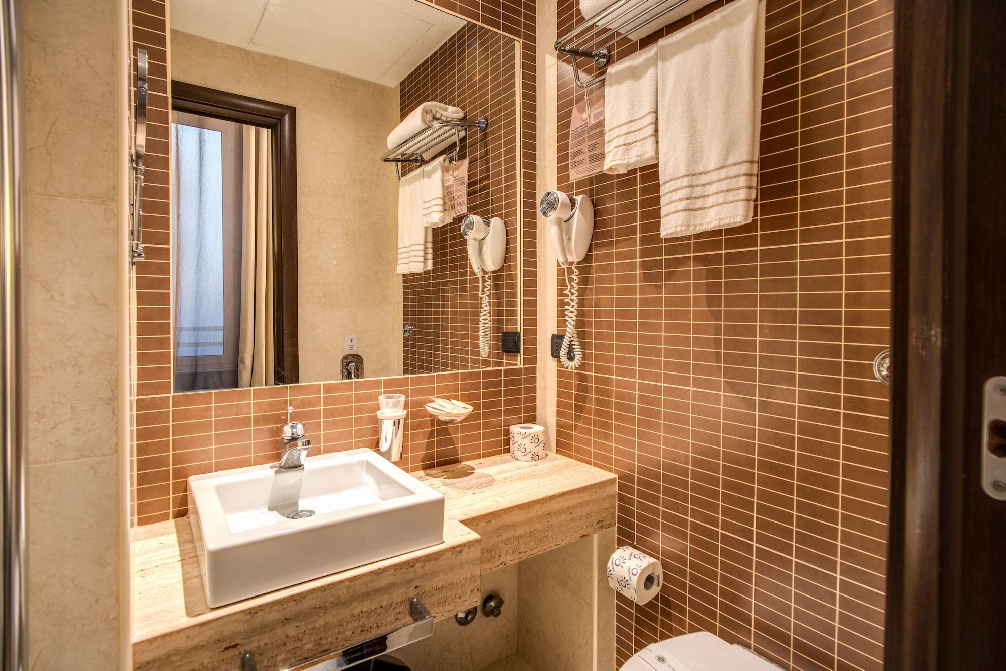 Hotel Everest Inn Rome Bagian luar foto