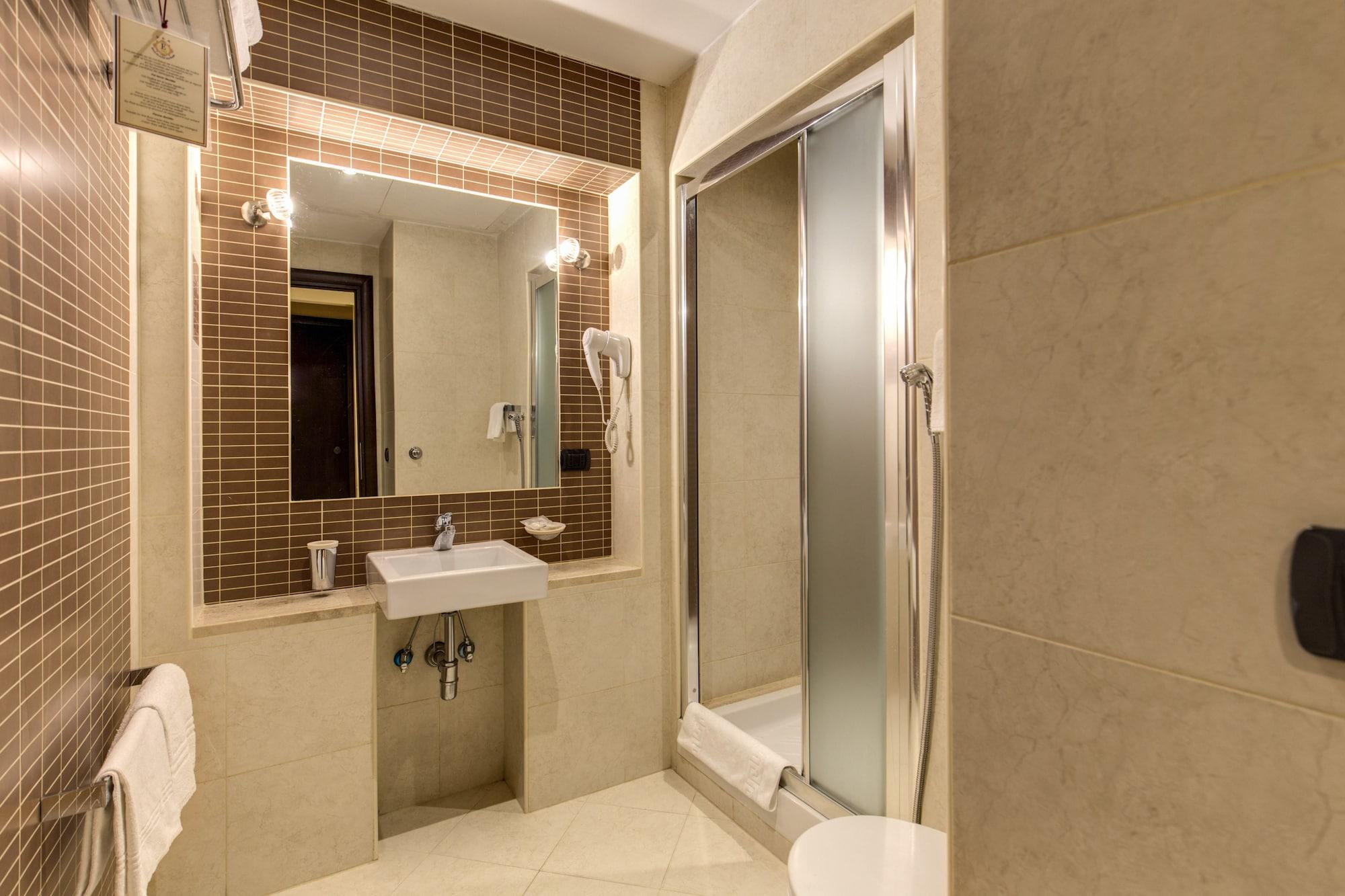 Hotel Everest Inn Rome Bagian luar foto