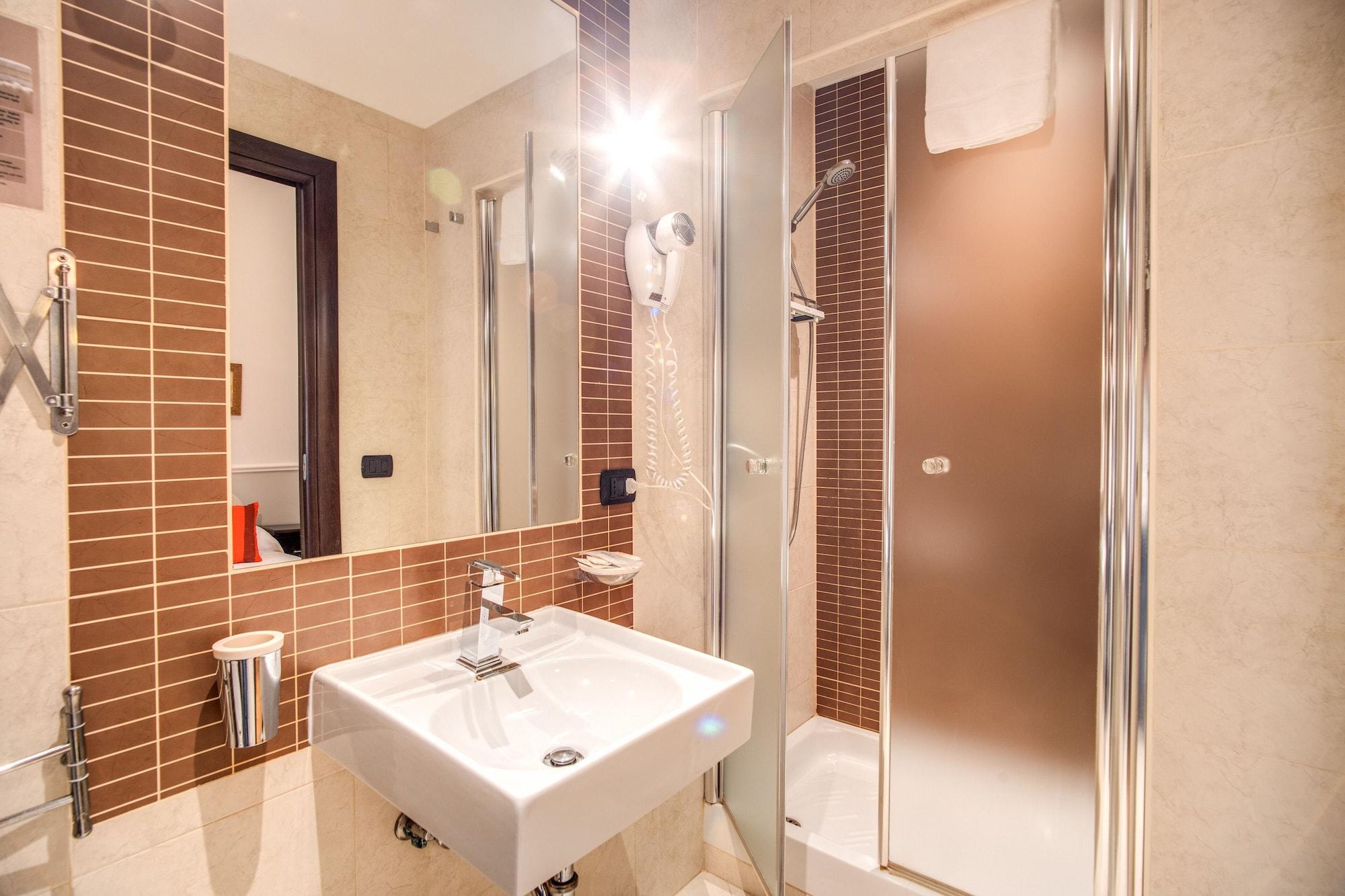 Hotel Everest Inn Rome Bagian luar foto