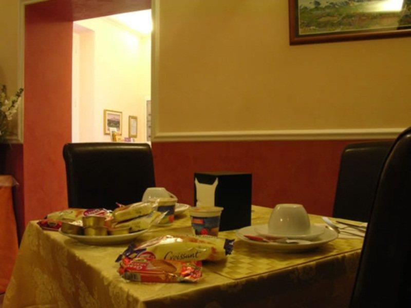 Hotel Everest Inn Rome Bagian luar foto